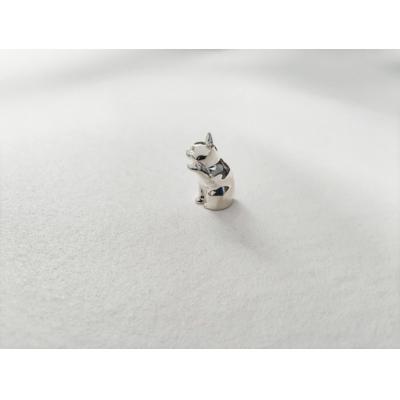 ふるさと納税 甲府市 【置物】幸福を招く【まねきネコ】プラチナ Pt900 オブジェ 31g / KPO900001 |  | 02