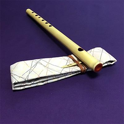 ふるさと納税 甘楽町 篠笛楽遂　6孔ドレミ八笨調子(C調)、笛袋と篠製こはぜ付。 |  | 02