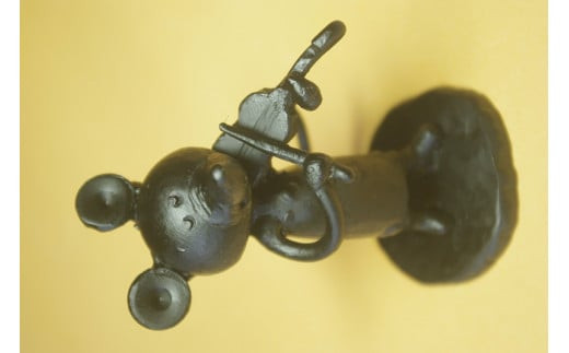 鉄工芸品 野ねずみチュー太のヴァイオリン弾き 手作り 鉄製 白川町 / 鉄の造形工房のぶアート＆クラフト [AWAU015]