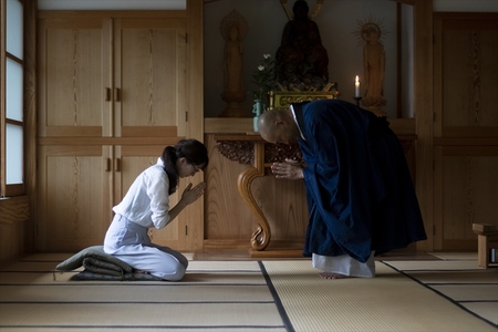 極楽寺　坐禅体験【お1人様】　中学生以下は無料にてご一緒にご参加いただけます【 神奈川県 南足柄市 】