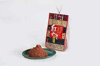 【ふるさと納税】沖縄薬膳紅みそ 計900g (300g×3個) 味噌 みそ 国産 沖縄市 / 有限会社ハイビスカスクッキングスクール [BCBU003]