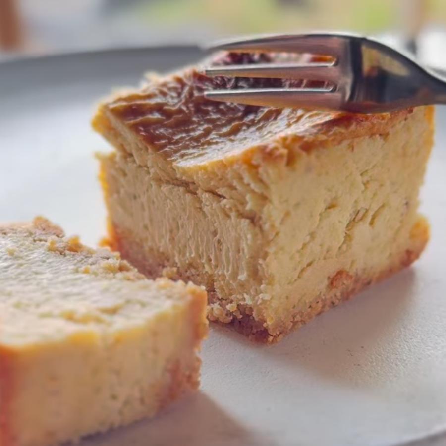 UOGASHI流チーズケーキ　2本セット