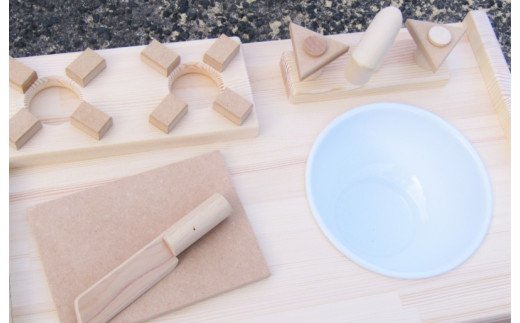 【スピード発送】手作り木製 ままごとキッチン 棚の着いたＫＨＭＣ 　素材色バージョン