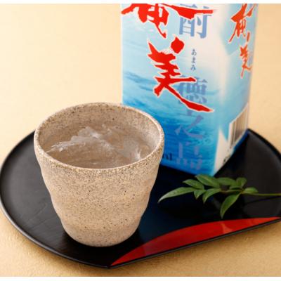 ふるさと納税 天城町 徳之島 天城町 黒糖焼酎 奄美 1800ml×3本セット 25度 合計5.4L パック |  | 02