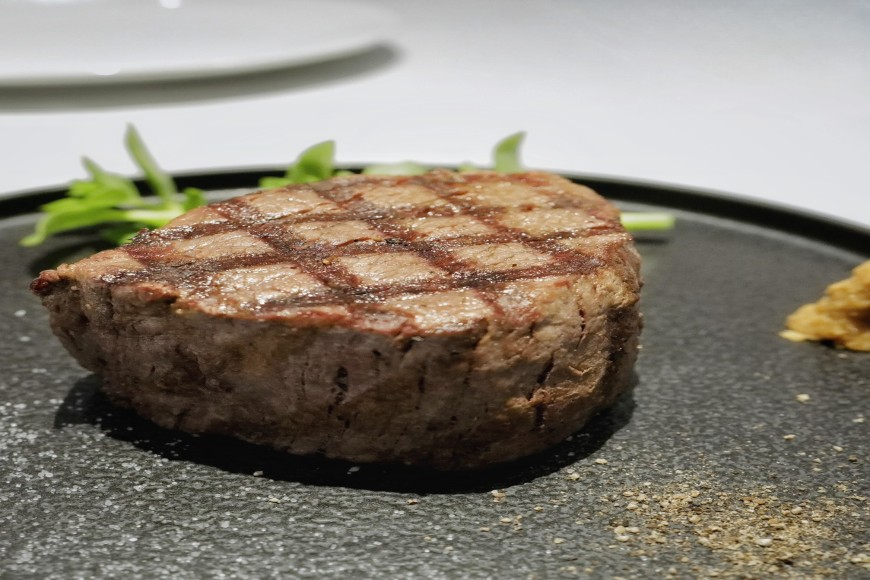 BM002　ダグズ・グループお食事券（3,000円分）