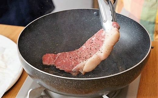 
            ＜容量を選べる！＞おおいた豊後牛A4サーロインステーキ(計400g～1.2kg)牛肉 お肉 和牛 豊後牛 サーロインステーキ パック【109501400・109501501・109501601・109501701・109501801】【「大分県物産館」グッドステイみずほ運営】
          