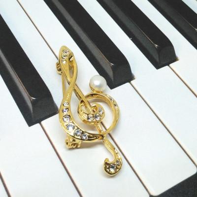 ふるさと納税 伊勢市 ブローチ・ト音記号(淡水本真珠・ボタン)G　1978