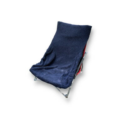 【ふるさと納税】キャンプに　アルバートン社の赤外線を吸収して発熱する難燃ボアで作るアウトドアチェアカバー　カーボン【1606738】