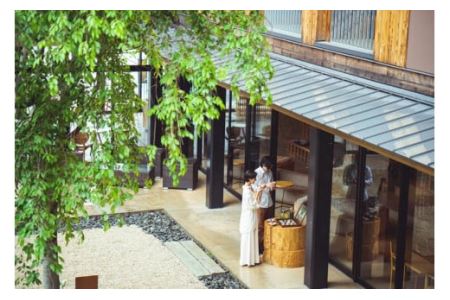 宿泊券 セトレならまち ホテルペア宿泊券 1泊朝食付