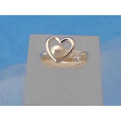 ふるさと納税 鳥羽市 伊勢志摩 あこや本真珠 リング(ハート)ベビーパール　L-36