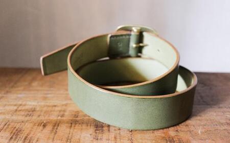 【minca】幅40mmベルト/32インチ  栃木レザーの希少な「ハーネスレザー」使用の贅沢な1枚革のレザーベルト オイルタイプ/オリーブ/HL-B03/OLIVE　618