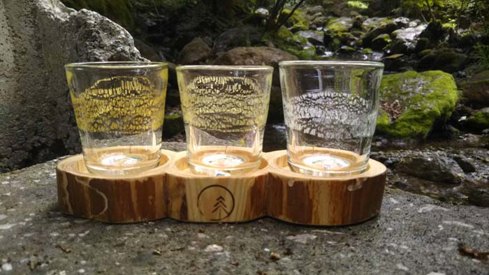 【ふるさと納税】 【浜口義則 高橋優 作】秩父酒器セット ／ ぐい呑み 手作り ガラス 伝統工芸 送料無料 埼玉県 No.274