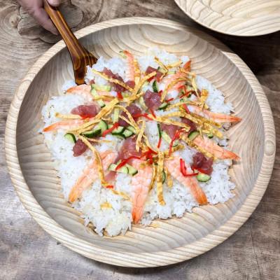 ふるさと納税 南木曽町 ちらし寿司の器浅33cm蓋付(黒) |  | 01