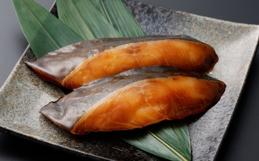 銀ダラ照り焼き漬け 2切 × 3 （ 約480g ） 合計6切 銀ダラ 銀鱈 鱈 たら タラ 魚 魚類 魚介 魚介類 甘辛タレ 切り身 個包装 真空パック おかず お惣菜 惣菜 おつまみ 酒の肴 冷凍