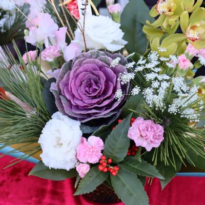ふるさと納税 筑西市 お正月のお花*アレンジメント/ミニサイズ/花瓶不要!届いてそのまま飾れるフラワーアレンジ |  | 01