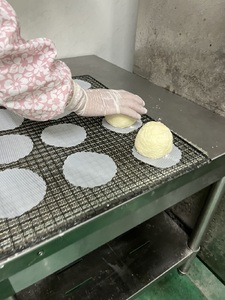北海道 黒豚 肉まん 8個 1200g 豚 豚肉 手作り ジューシー お肉 たっぷり 温めるだけ 冷凍 小分け