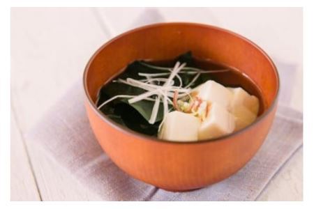 6回定期便 わかめの王様 三陸産 金のわかめ 200g×6回 [ムラカミ 宮城県 気仙沼市 20562624]