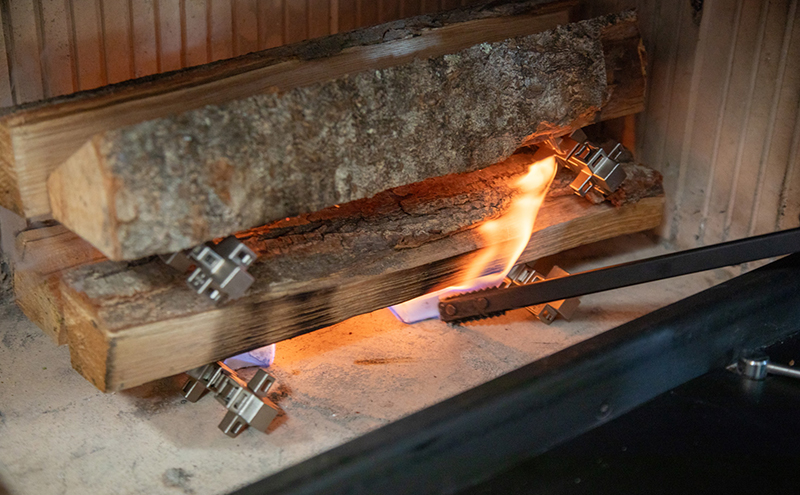 薪一発（レギュラー）　薪 薪ストーブ 着火 火起こし 駒ヶ根市