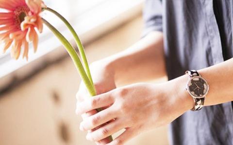 『IGATTA COLLETTI☆ バングルウォッチ・レディース』 ホワイトモザイク [I-03403d]