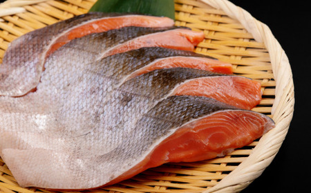 朝食セット 天然新巻鮭切り身 5切と網走湖のしじみ貝 1kg ABE113 | 切り身 しじみ