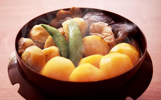 
老舗割烹仕込みの釜飯 「栗づくしの贅沢釜飯」と「お好きな釜飯」2種セット レンジで簡単調理 新潟県 五泉市 株式会社松の家
