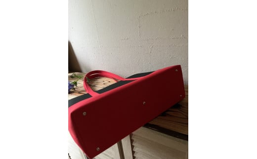 【2026年6月上旬発送開始】【 AKIRA オリジナル】【マツコの知らない世界 で紹介されました！】 大きなトートバッグ メンズショルダータイプ 黒帆布×赤色帆布 A4対応 大きい 大容量 軽量 軽