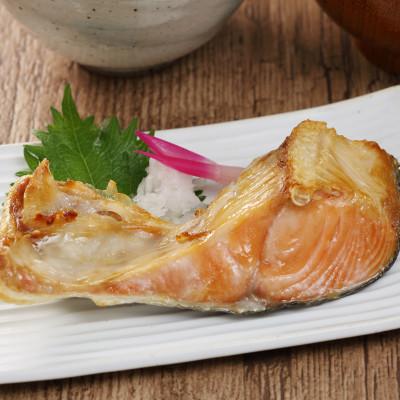 ふるさと納税 白糠町 秋鮭の塩カマ【1kg】 |  | 01