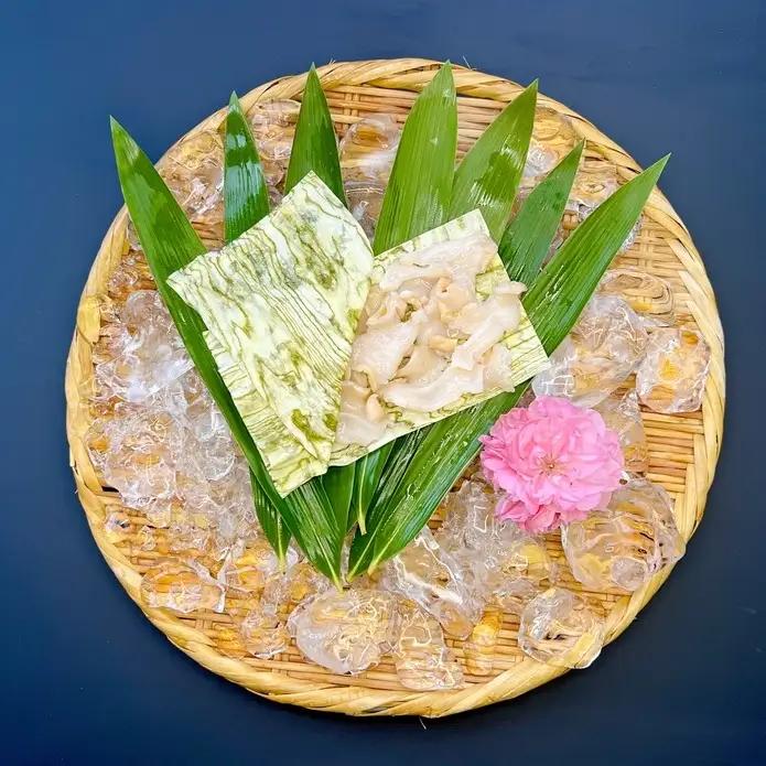 高志の紅ガニ 富山湾産 むき身朧昆布締め 高志の紅ガニ【爪100g 脚100g 胸肉100g 計300g】