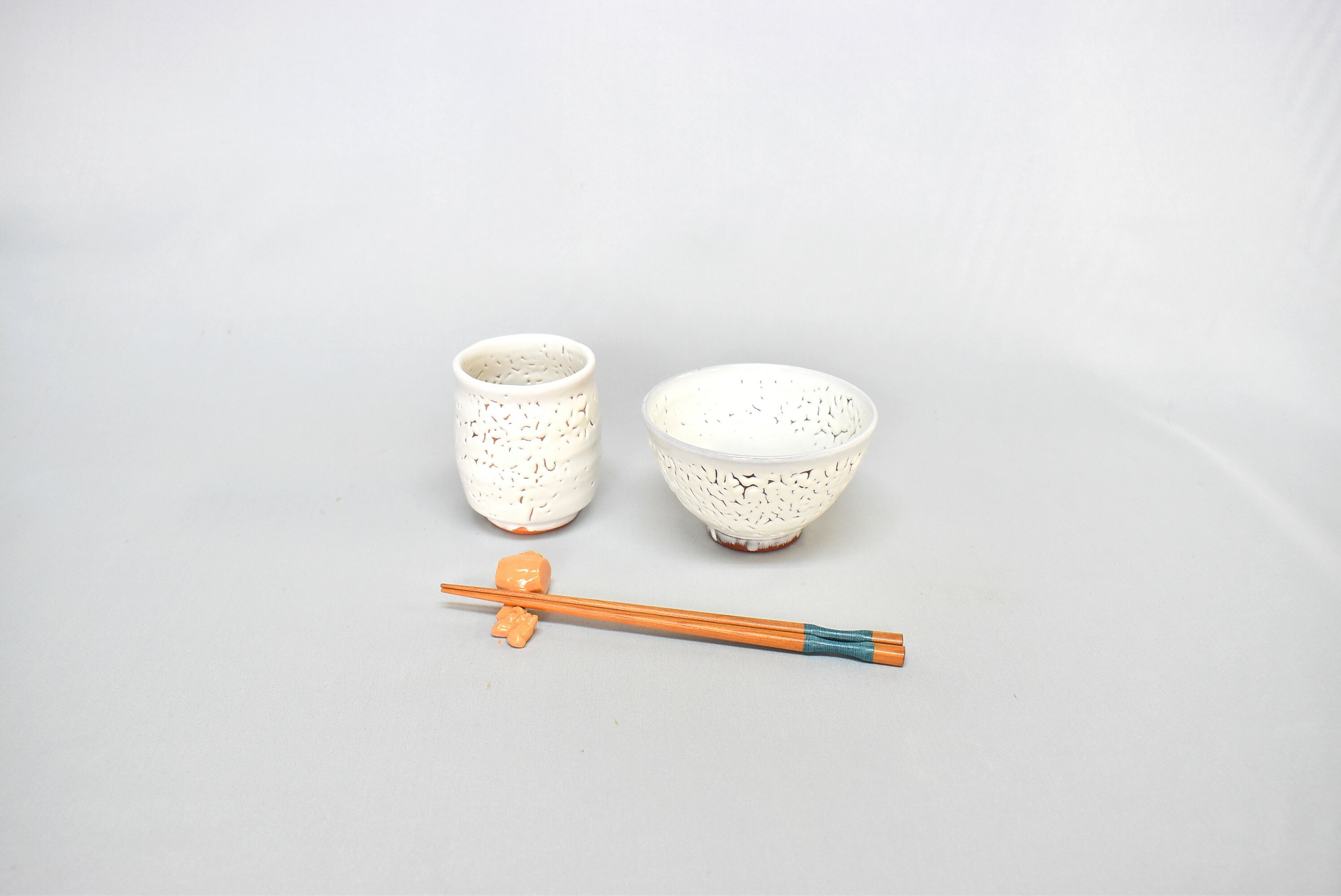 【ふるさと納税】萩焼 福の器揃い「残雪」(ご飯茶碗・湯呑・箸置きセット)