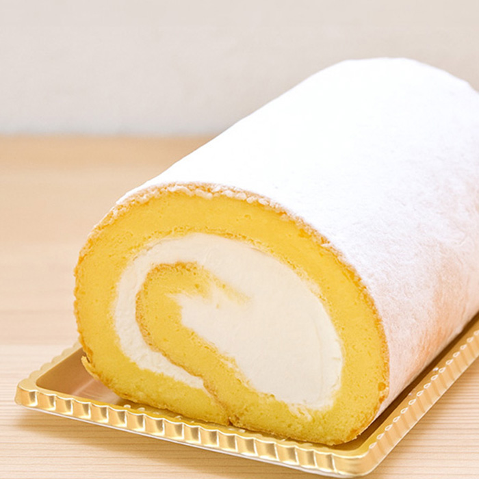 「米粉ロールケーキ プレーン」国産金芽米の米粉使用、身体にやさしいグルテンフリーなのにしっとりふわりとした軽やかな食感にこだわりました。 地元に生かされ愛され続ける大正３年創業の老舗まつりや【長野県信