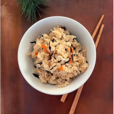 ふるさと納税 芦屋町 ひじき釜めしの素 350g×3パック |  | 01