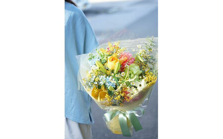 《定期便 3ヵ月》生花花束 ブーケL初回花瓶付【らんまん 花 植物 お花 アレンジメント 高知 人気 おすすめ 送料無料】