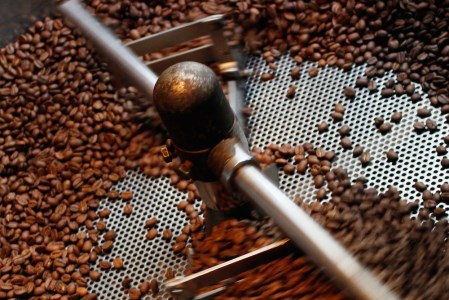 《プランタン珈琲商会 自家焙煎レギュラーコーヒー》プランタンブレンド 300g×2袋入り (中挽き) 当社で焙煎仕立てのコーヒー豆をお届け！ [1627]