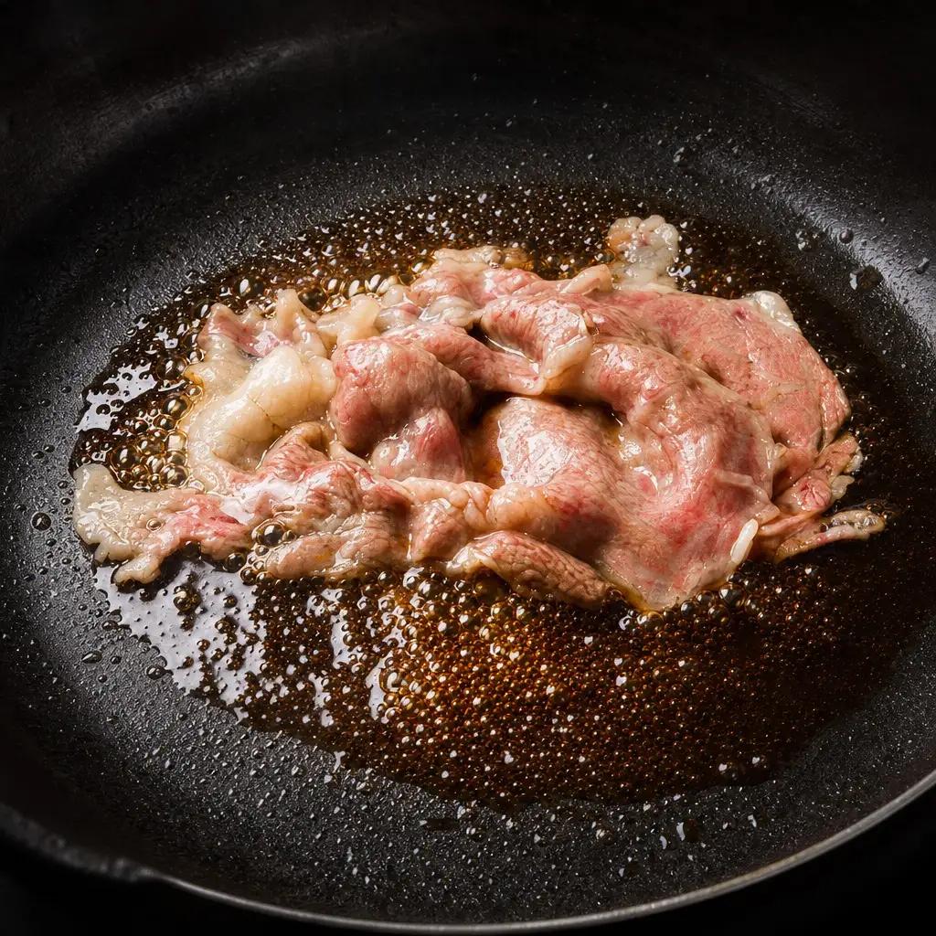 【神戸牛】すき焼き用ロース:550g【最短7営業日発送】黒田庄和牛【冷蔵】（tokusan-26）