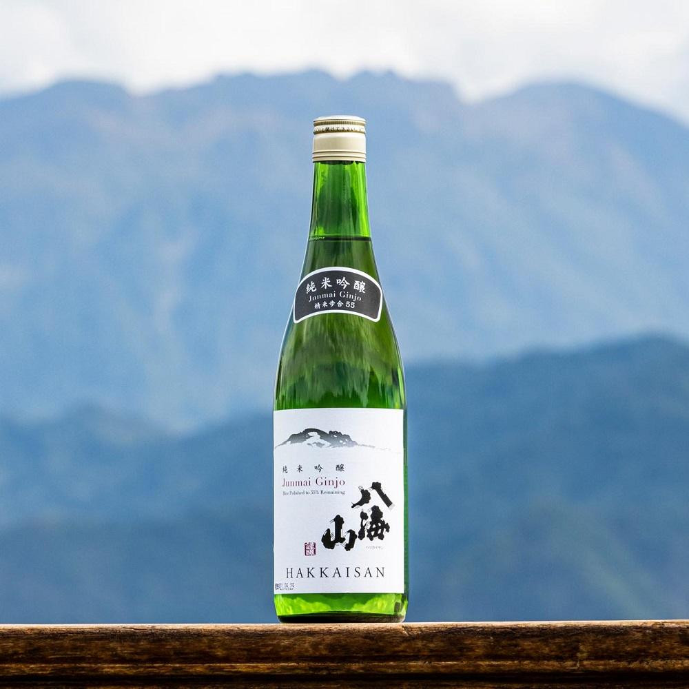 
越後の名酒「八海山」 純米吟醸55％【四合瓶720ml】
