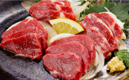 【全3回定期便】赤身 馬刺し 計約400g(約100g×4パック) 【五右衛門フーズ】[AYBV042]