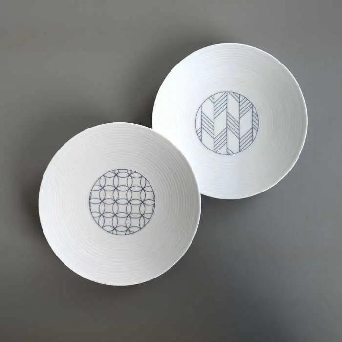 【波佐見焼】ギフトセット 和モダン七宝＆矢羽 15cm 取り皿 赤＆青 4枚セット【永峰製磁 eiho】[RA87]