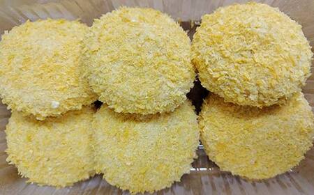 平岡肉コロッケ 4ダース (12個入×4箱) コロッケ 肉コロッケ 揚げ物 肉 ご当地 おかず おつまみ お弁当 食品 四国 F5J-414