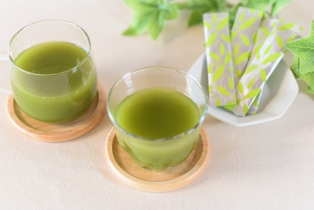 ＜微粉末茶 颯々 20本＞選べる 内容量 お茶 茶葉 tea 緑茶 製茶 茶粉末 アイス ティー スティック 持ち運び マグボトル お手軽 小分け 飲料類 水分補給 アレンジ お菓子 国産 宮崎県産 
