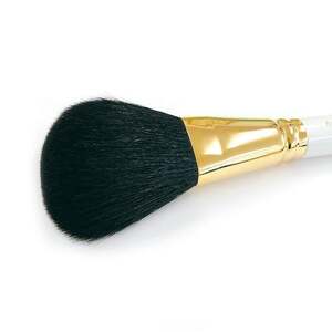 熊野化粧筆 3Dフェイスブラシ(ショート軸)【メイクブラシ 化粧筆 フェイスブラシ 仕上げ 立体感 透明感 ツヤ感 熊野筆 伝統工芸 職人技 高級筆】 23-78