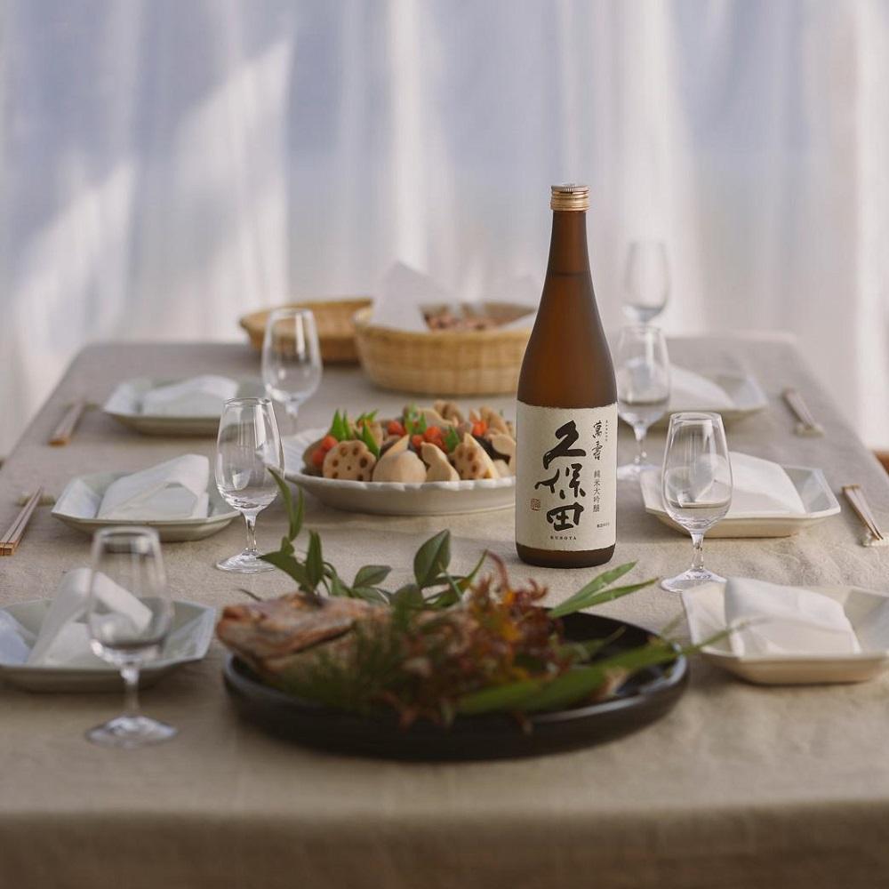 【新潟 不動の人気銘酒】久保田 萬寿 純米大吟醸 (1800ml・箱なし）