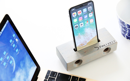 スマホスピーカードック 雑貨 日用品 携帯グッズ  ﾁｮｺ
