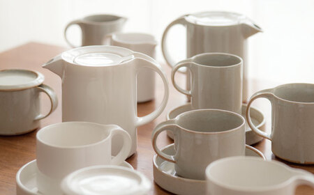 【瀬戸焼】モデラート マグ グレー 【セラミック・ジャパン】 / 食器 カップ コップ ギフト プレゼント / 瀬戸市[BBBC008]