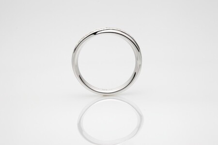 プラチナダイヤモンドリング　FRU036L