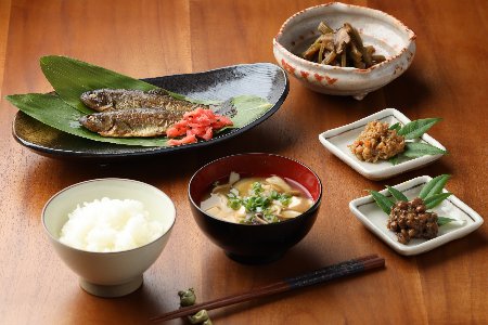 姫ます笹煮（4匹袋入り×4個・箱入）鱒 マス 甘露煮 贈答 ギフト 下呂温泉【3-8】