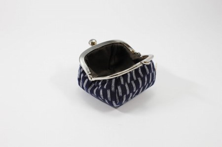 【メール便でお届け】久留米絣 福ふくがま口財布 （縞 あられ）_久留米絣 福ふくがま口財布 お財布 コンパクト 選べる デザイン 縞 あられ 赤白玉 口金式 かわいい レトロ レディース メンズ ユニ