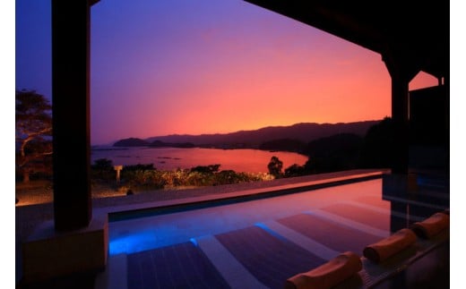 思い出に残る黄昏時を 宿毛リゾート椰子の湯 ペア宿泊券（素泊り）