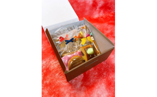 No.014 シェフおすすめ厳選・焼菓子ギフト ／ スイーツ 菓子 洋菓子 焼き菓子 11種 クッキー パウンド スティックケーキ マロンクーヘン ギフト 埼玉県