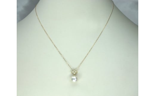 279K18あこや　ダイヤペンダントネックレス　8.5mmUP　パール　パールアクセサリー　真珠　アコヤ真珠　本真珠　アクセサリー　ジュエリー　伊勢市　伊勢志摩　ギフト　贈り物　宝石　K18　ネックレ
