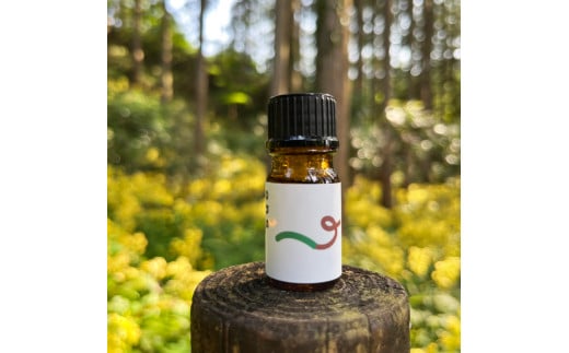 【1個】アロマオイル エッセンシャルオイル 精油 ブレンドオイル 100％天然植物成分 ピュアオイル 5ml 牧野富太郎さんの妻 牧野寿衛子さんに贈りたいoil 朝ドラ らんまん キリン館 佐川町